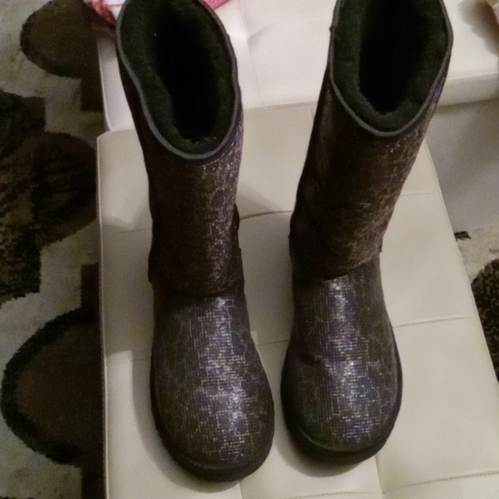 Classic tall Ugg boots